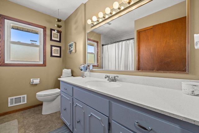 7912 31st AVENUE, Kenosha, WI 53142