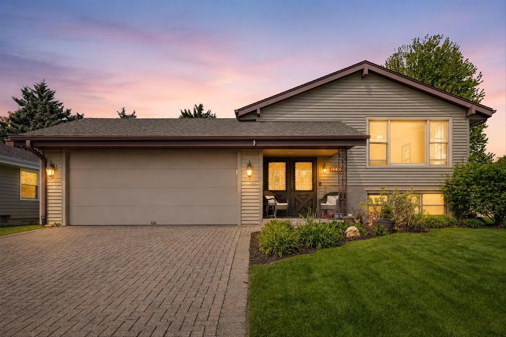 7912 31st AVENUE, Kenosha, WI 53142