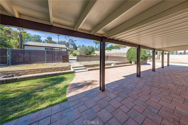 2286 Century, Riverside, CA 92506