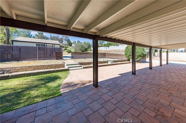 2286 Century, Riverside, CA 92506