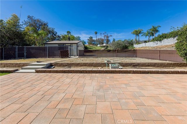 2286 Century, Riverside, CA 92506