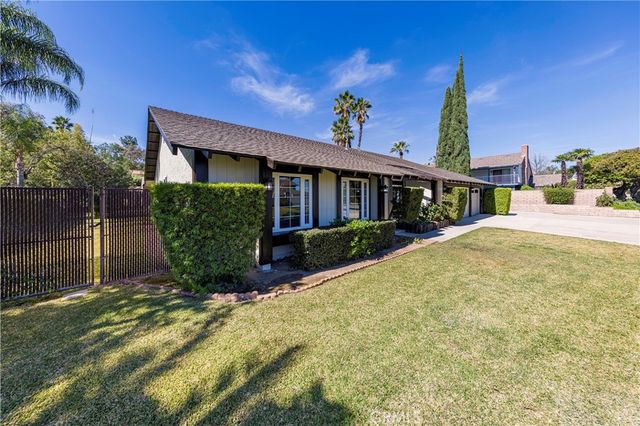2286 Century, Riverside, CA 92506