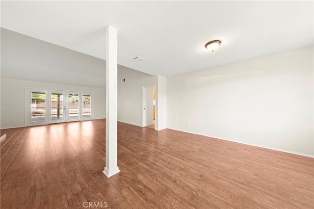 2286 Century, Riverside, CA 92506