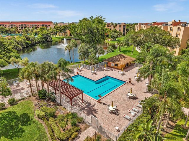2455 Lindell Boulevard 3401, Delray Beach, FL 33444