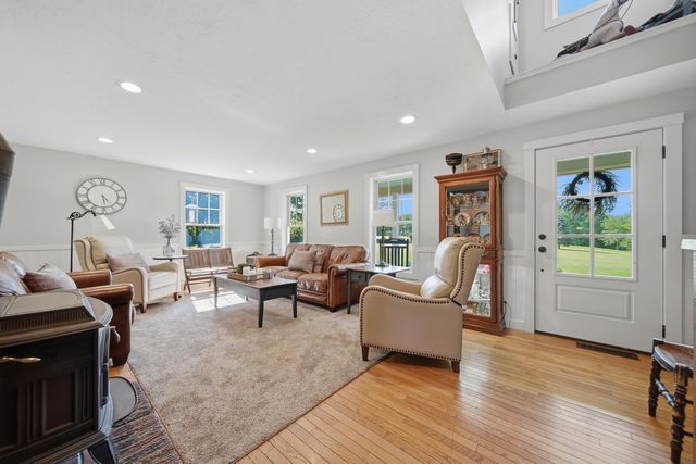 29 Rand Road, Rindge, NH 03461