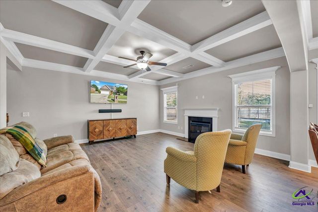 246 Black Hawke Lane, Kathleen, GA 31047