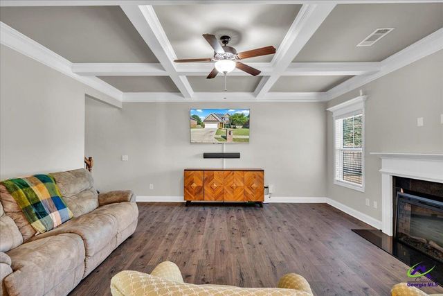 246 Black Hawke Lane, Kathleen, GA 31047