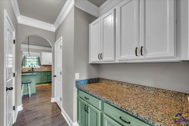 246 Black Hawke Lane, Kathleen, GA 31047