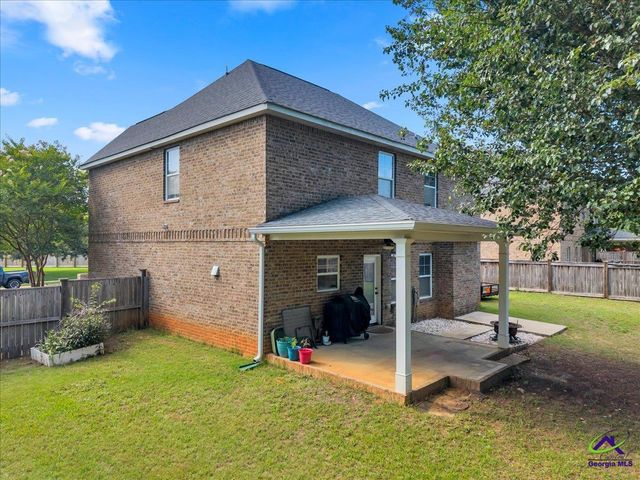 246 Black Hawke Lane, Kathleen, GA 31047
