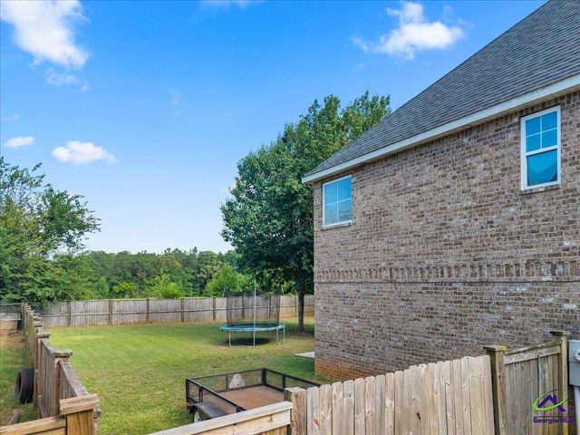 246 Black Hawke Lane, Kathleen, GA 31047
