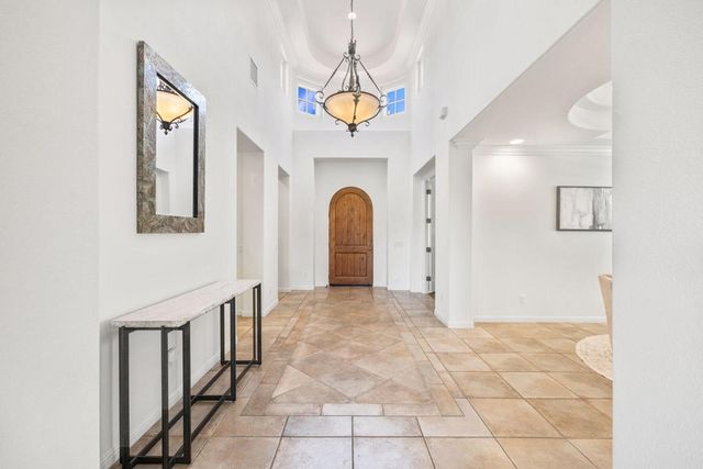 50280 Valencia Court, La Quinta, CA 92253