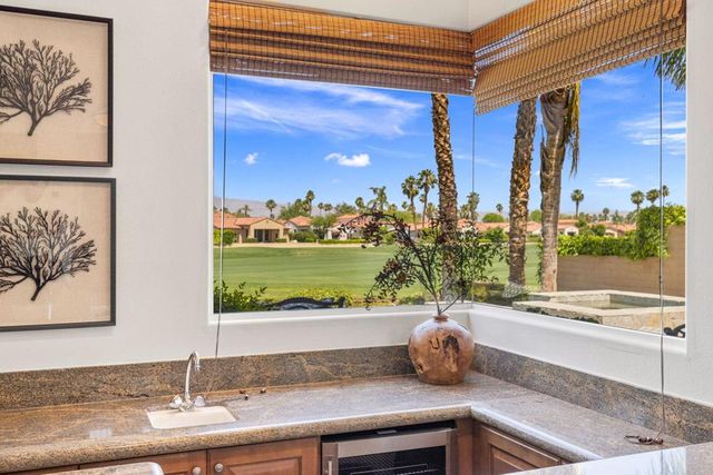 50280 Valencia Court, La Quinta, CA 92253