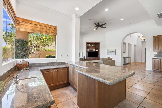 50280 Valencia Court, La Quinta, CA 92253