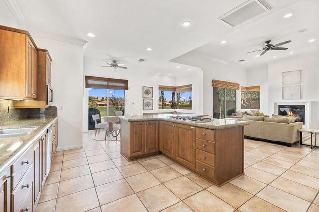 50280 Valencia Court, La Quinta, CA 92253
