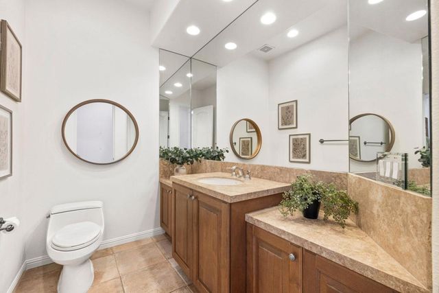 50280 Valencia Court, La Quinta, CA 92253