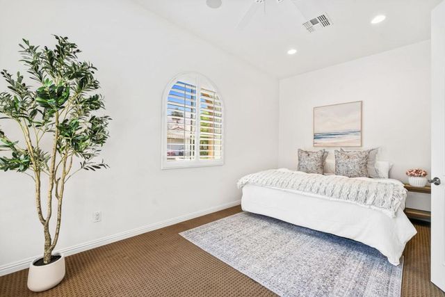 50280 Valencia Court, La Quinta, CA 92253