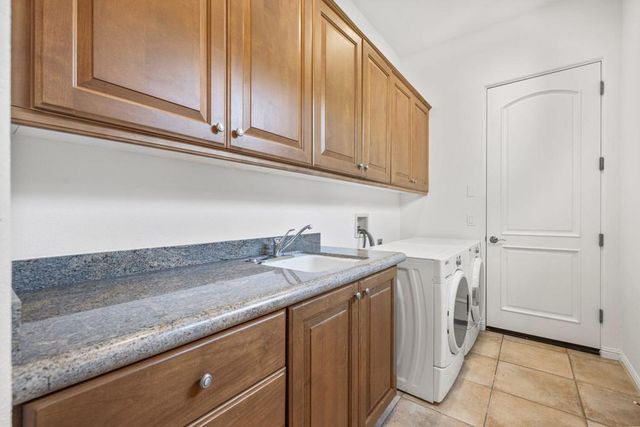 50280 Valencia Court, La Quinta, CA 92253