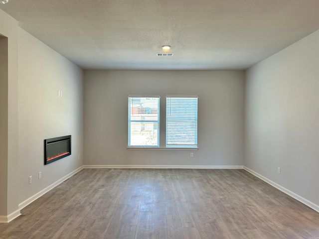 95 Clearwater Drive, Brookland, AR 72417