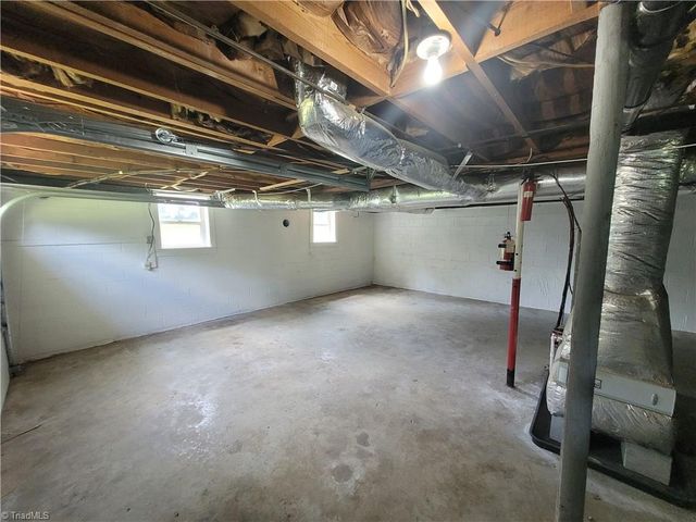 133 Lori Lane, Mount Airy, NC 27030