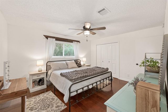 31915 Debbi Lane, Magnolia, TX 77355