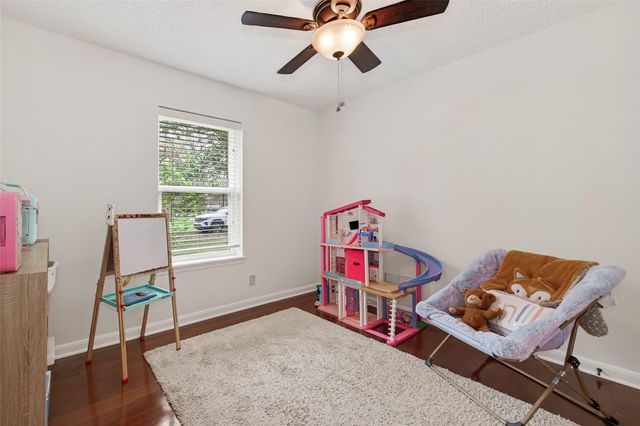 31915 Debbi Lane, Magnolia, TX 77355