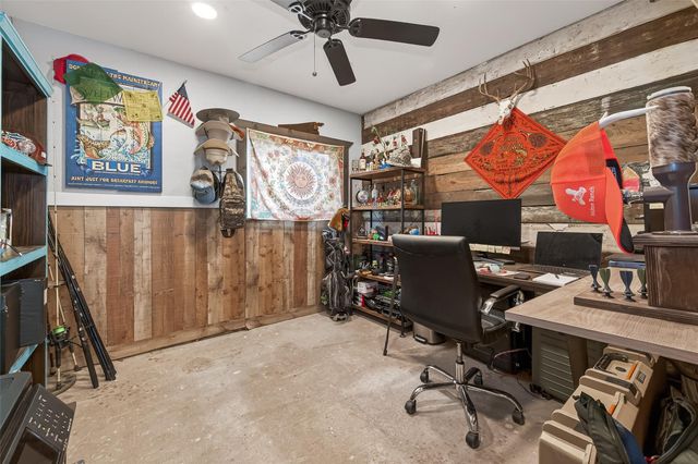 31915 Debbi Lane, Magnolia, TX 77355