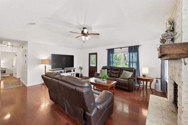 31915 Debbi Lane, Magnolia, TX 77355