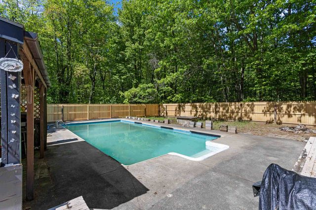 125 Blackwater Road, Rochester, NH 03867