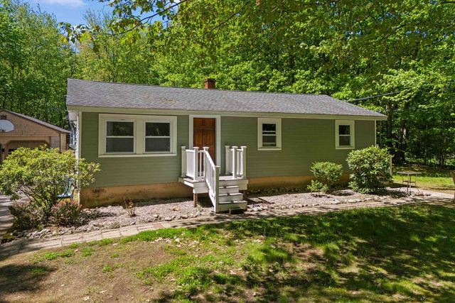 125 Blackwater Road, Rochester, NH 03867