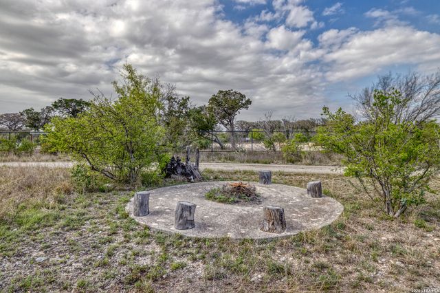 1974 FM 1120, Leakey, TX 78873