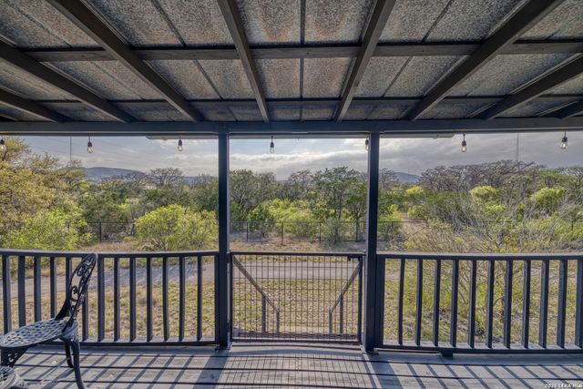 1974 FM 1120, Leakey, TX 78873