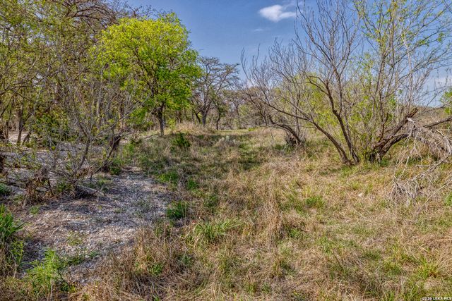 1974 FM 1120, Leakey, TX 78873