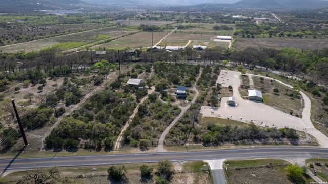 1974 FM 1120, Leakey, TX 78873