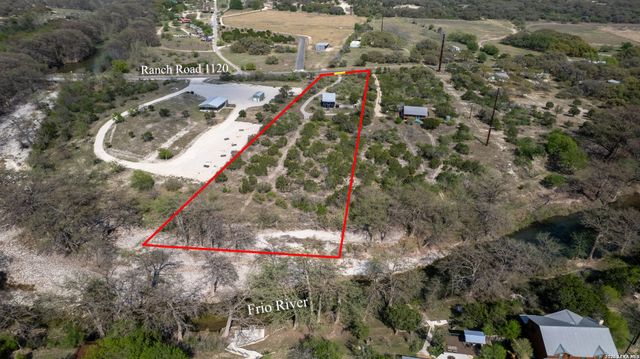 1974 FM 1120, Leakey, TX 78873