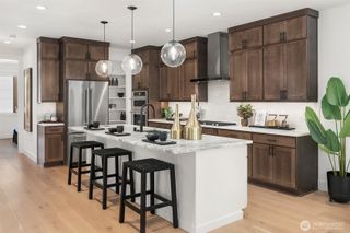 14821 HS#11 NE 2nd Court, Bellevue, WA 98007