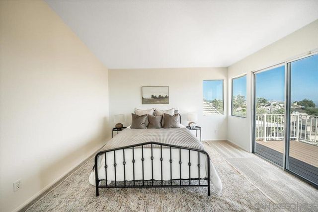 2283 Rock View Glen, Escondido, CA 92026