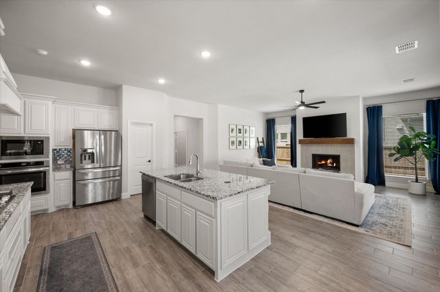 2406 Warrington Place, Mansfield, TX 76084