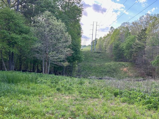 1658 Pleasant Hill, Blairsville, GA 30512
