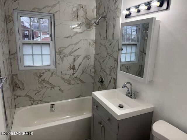 56 Stonehurst Boulevard C, Freehold, NJ 07728