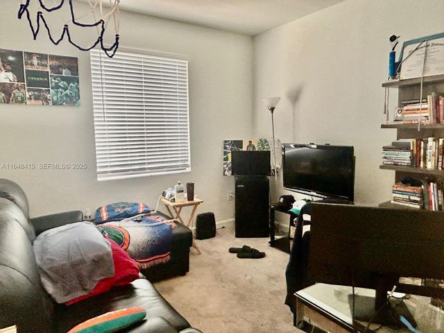 20626 NE 5th Place 20626, Miami, FL 33179
