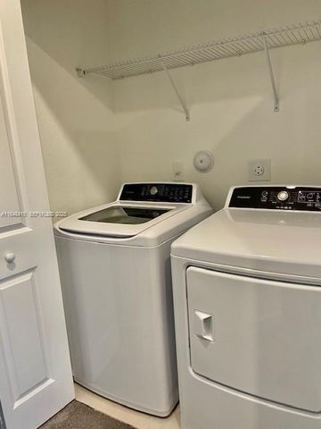 20626 NE 5th Place 20626, Miami, FL 33179