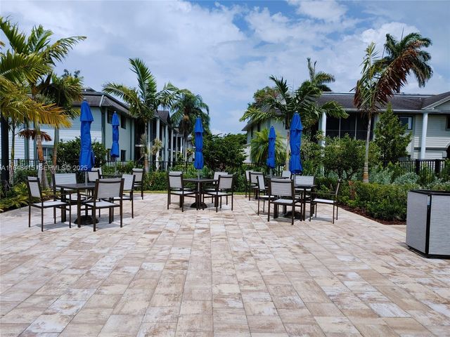 20626 NE 5th Place 20626, Miami, FL 33179