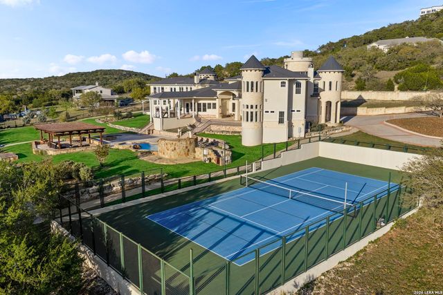 6762 MANOR HL, San Antonio, TX 78257