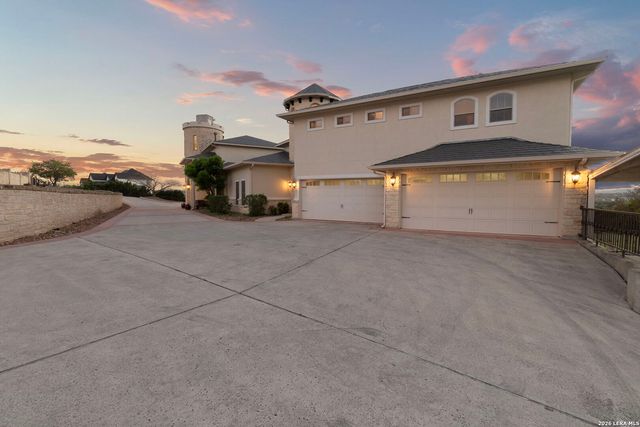 6762 MANOR HL, San Antonio, TX 78257
