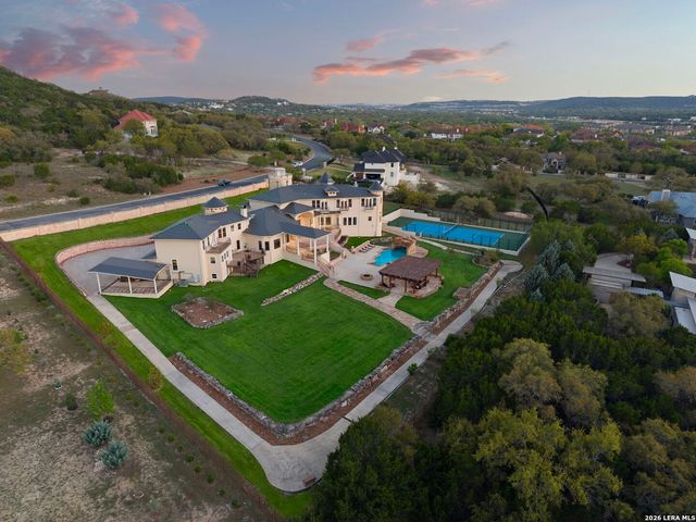6762 MANOR HL, San Antonio, TX 78257