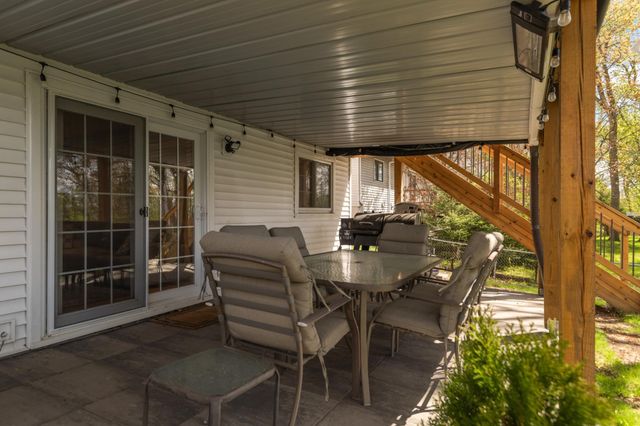6440 Duck Lake Road, Eden Prairie, MN 55346