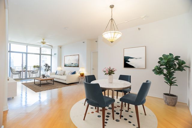 1335 S Prairie Avenue 1609, Chicago, IL 60605