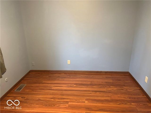 458 Sayre Drive, Greenwood, IN 46143