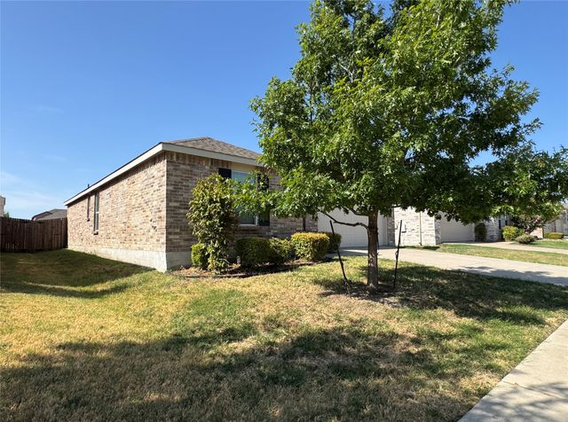 3020 Manuel Creek Drive, Little Elm, TX 75068