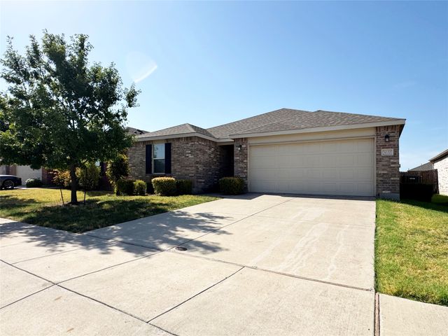 3020 Manuel Creek Drive, Little Elm, TX 75068